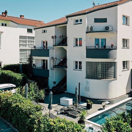Holiday Apartments Amarilis Pakoštane Kültér fotó